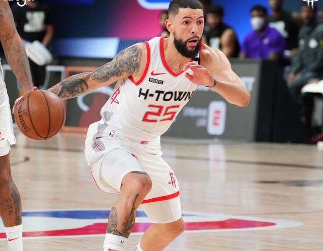 百家乐新手最容易犯的心理错（百家乐新手易陷入的心理误区）